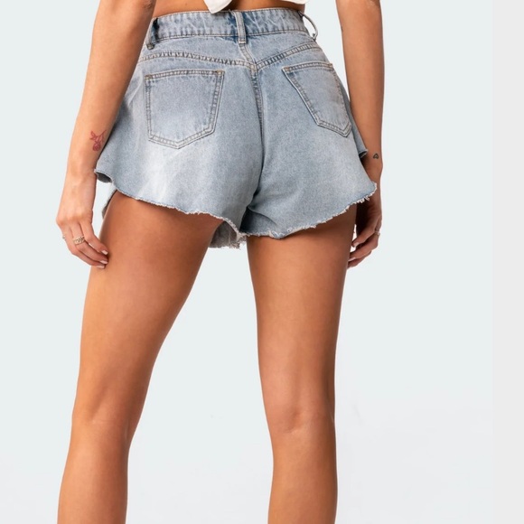Edikted Koi Flared Denim Shorts - Picture 2 of 5